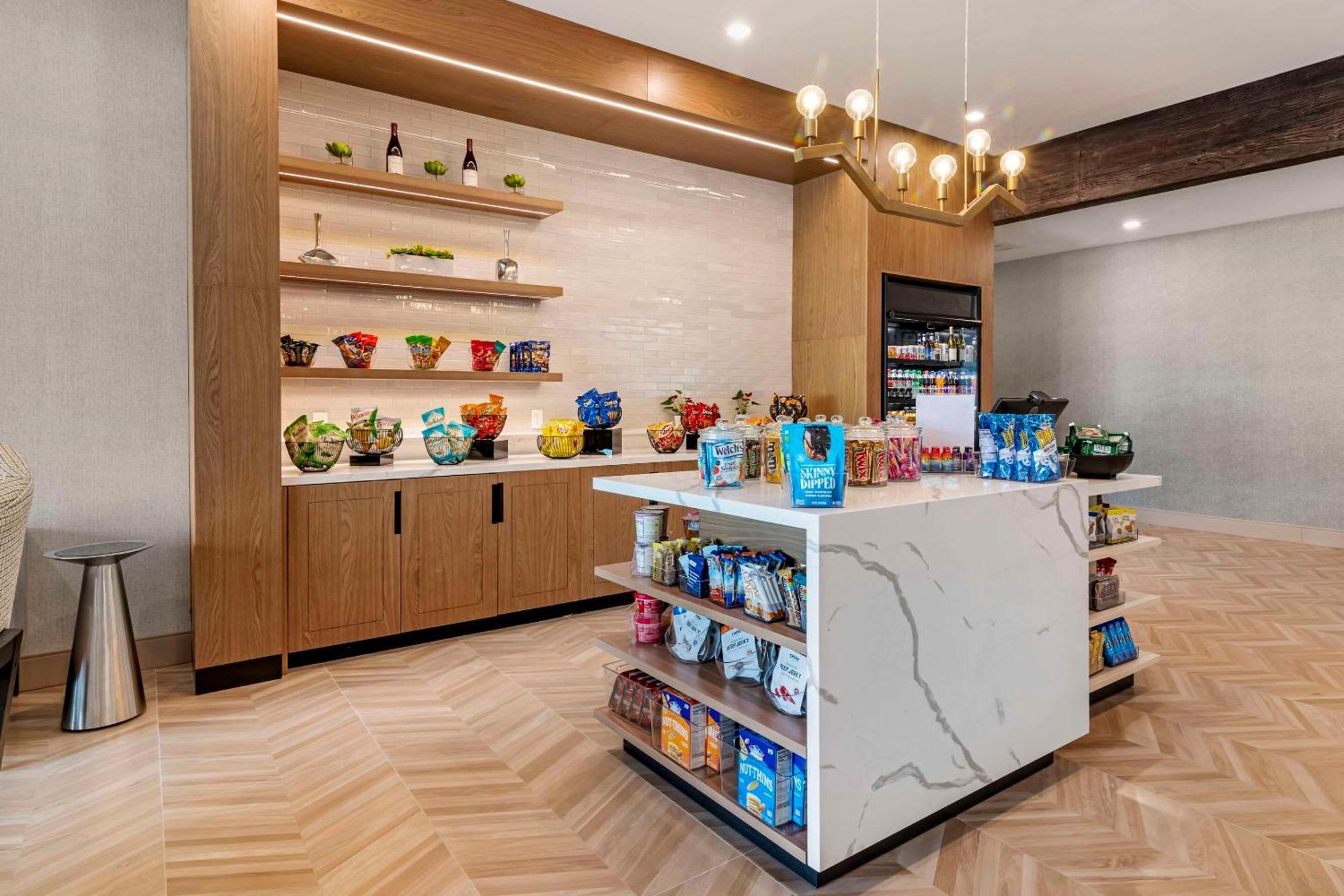 Cambria Hotel 노스콘웨이 외부 사진