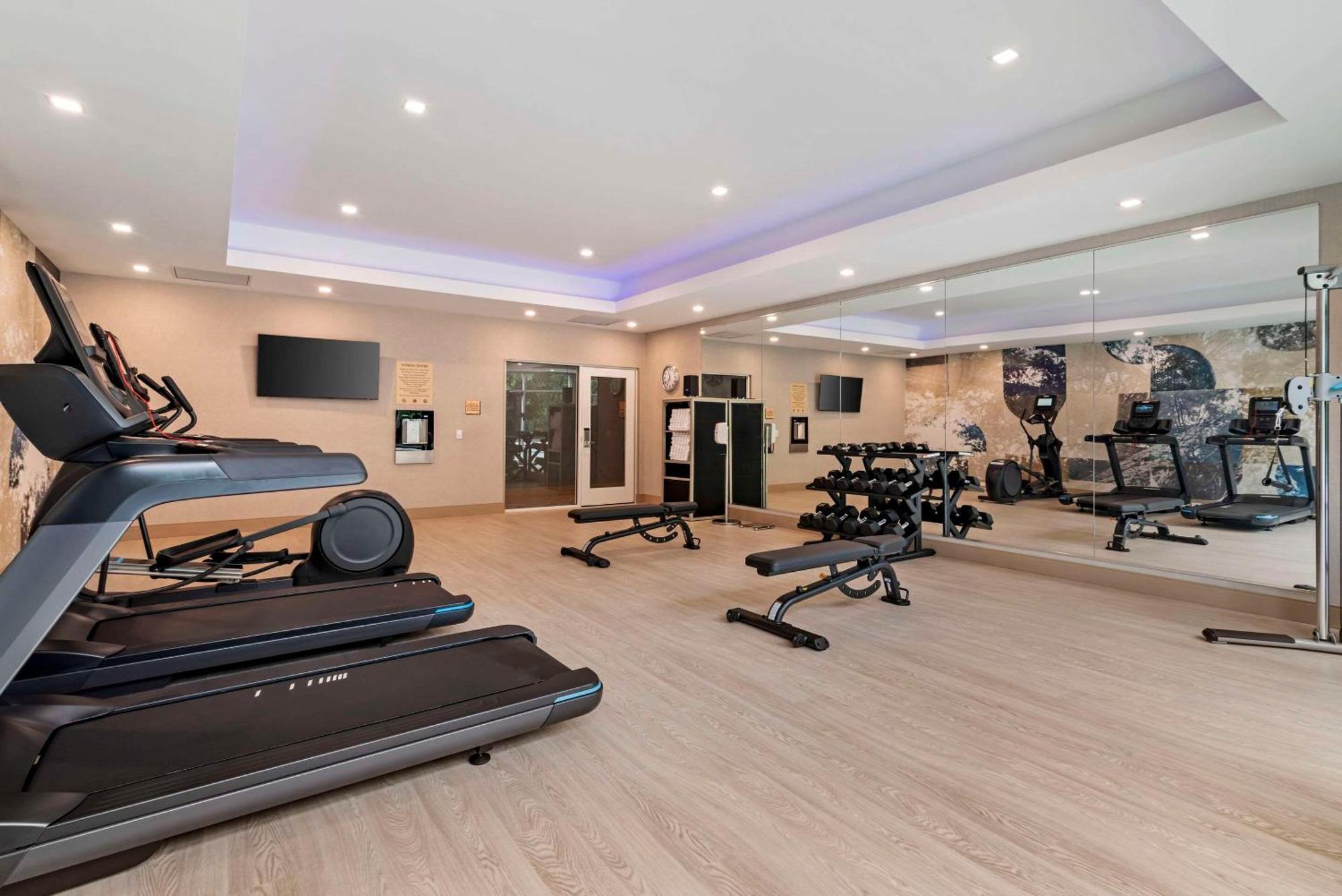 Cambria Hotel 노스콘웨이 외부 사진