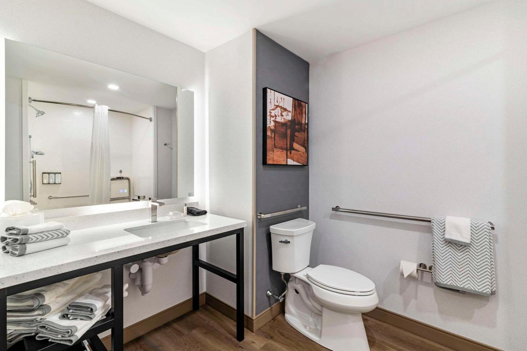 Cambria Hotel 노스콘웨이 외부 사진